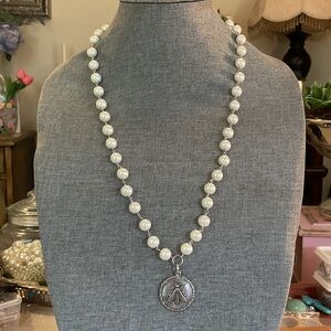Elegant Silver and White Pearl Necklace